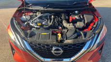 Nissan Qashqai 1.3 DiG-T MH N-Connecta 5dr Petrol Hatchback